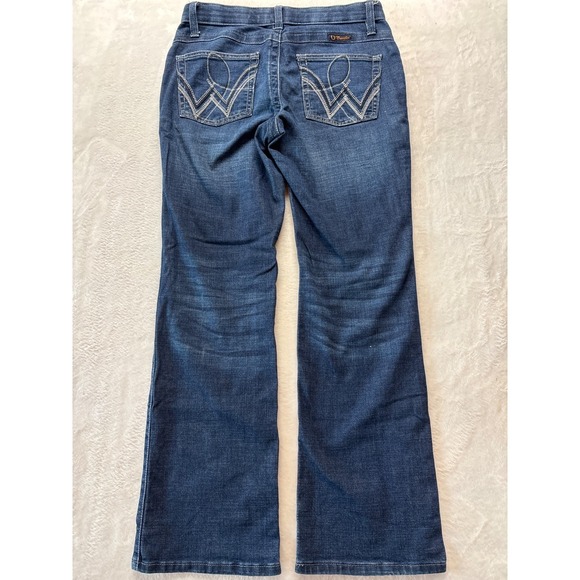 Ladies Blue WranglerQBaby Jeans Size 5x30 - Picture 1 of 9